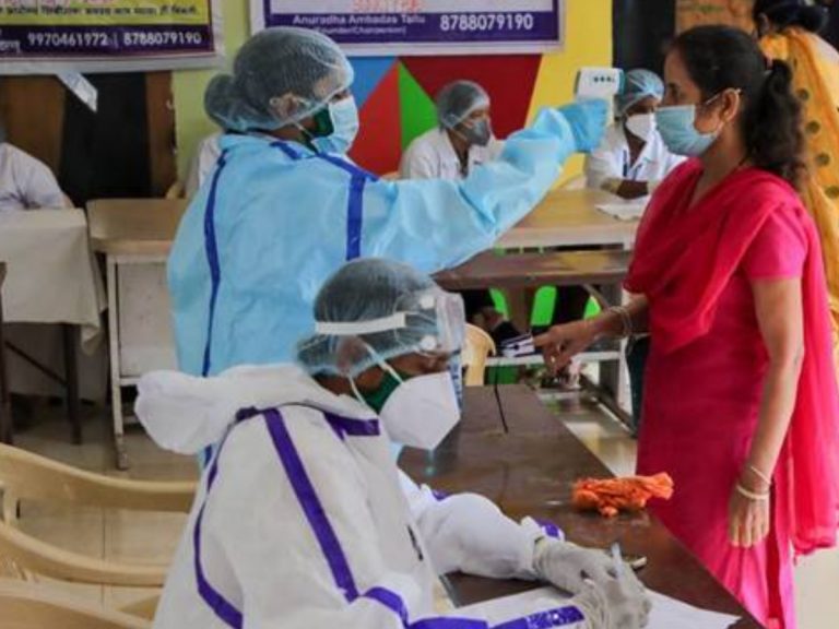 భయపెడుతున్న కరోనా… నాలుగు లక్షలకు చేరువలో కేసులు 