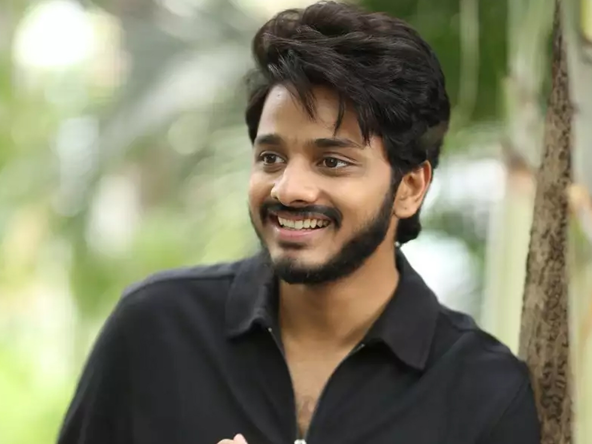 Teja Sajja: ఓ పెద్ద డైరెక్టర్ నన్ను 15 రోజులు వాడుకుని హ్యాండ్ ఇచ్చారు!