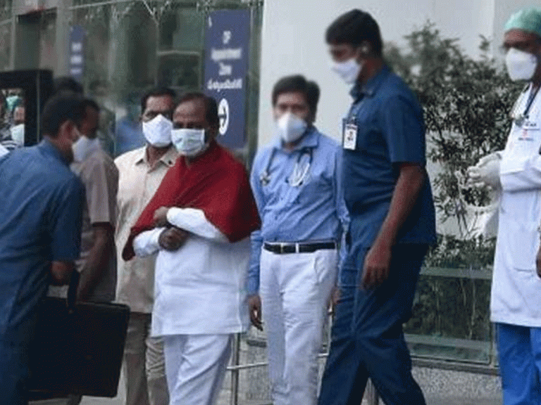 యశోద హాస్పిటల్ కేసీఆర్ కు ముగిసిన ఆరోగ్య పరీక్షలు…