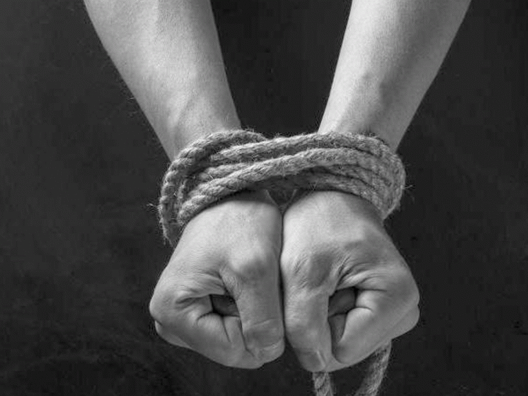 ఇద్దరు వ్యక్తులను కిడ్నప్… 50లక్షలు తీసుకుని..?