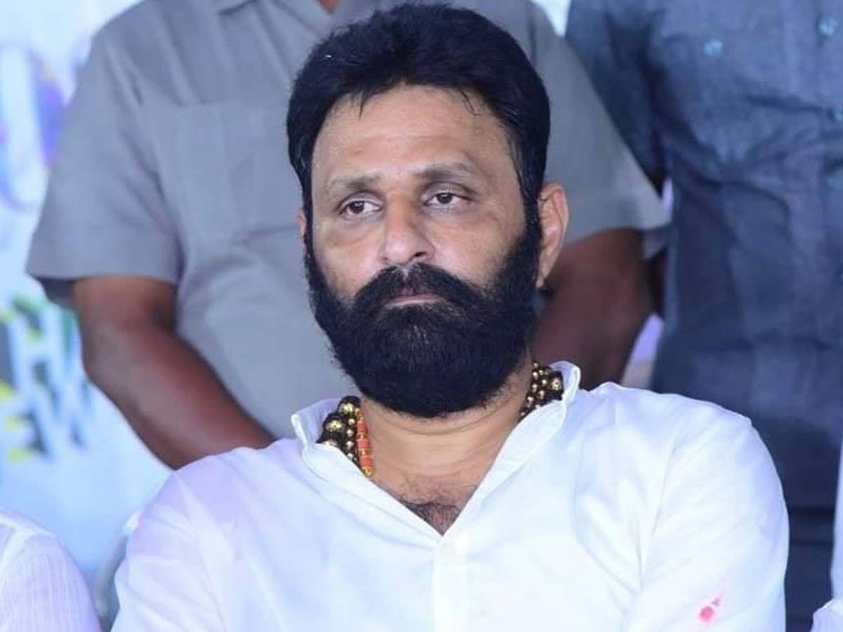 చంద్రబాబు, లోకేష్ ఇద్దరూ.. కరోనా కంటే భయంకర వైరస్ లు