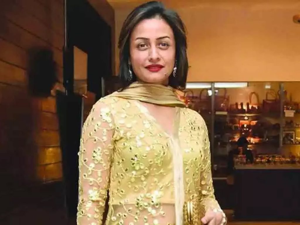 Namrata Shirodkar gets back to gym after break