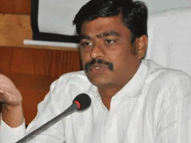 అనవసరంగా హాస్పిటల్స్ లో చేరకండి…