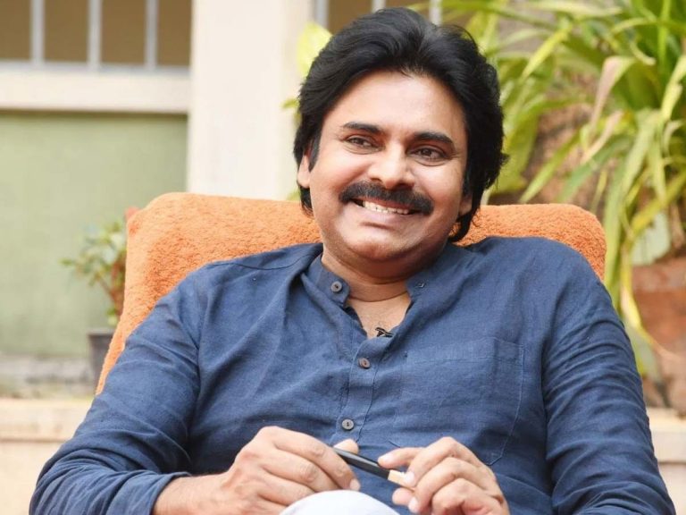 మరోసారి పోలీస్ ఆఫీసర్ పాత్రలో పవర్ స్టార్ ?