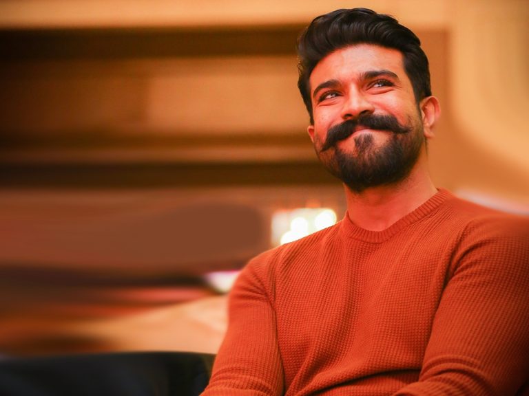 కరోనాతో మెగా హీరో వ్యానిటీ డ్రైవర్ మృతి… ఐసోలేషన్ లో చరణ్…!