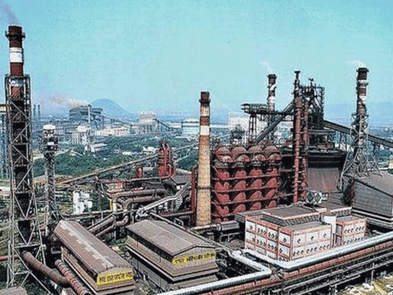 స్టీల్ ప్లాంట్ ప్రైవేటీకరణపై సమాచారం ఇచ్చేందుకు కేంద్రం నిరాకరణ !