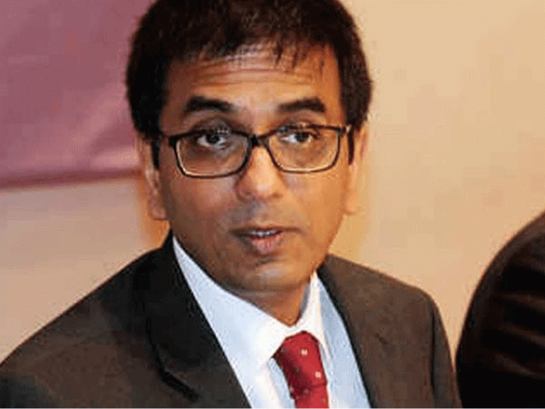 రాష్ట్రాలకు వ్యాక్సిన్ ఉచితంగా సరఫరా చేయాలి : సుప్రీంకోర్టు జస్టిస్