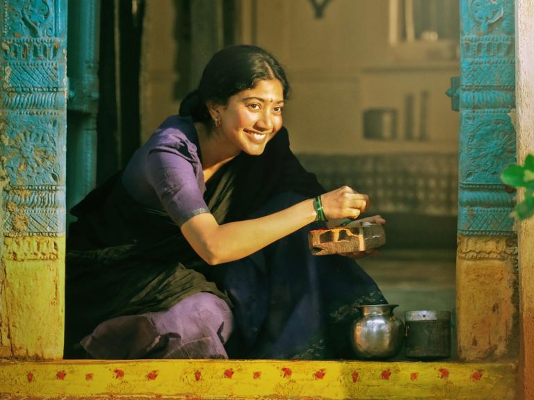 ‘విరాట పర్వం’ : ఉగాది స్పెషల్ గా సాయి పల్లవి న్యూ పోస్టర్