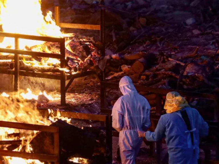 బెంగళూరులో ప్రమాదకర స్థాయిలో కరోనా… 