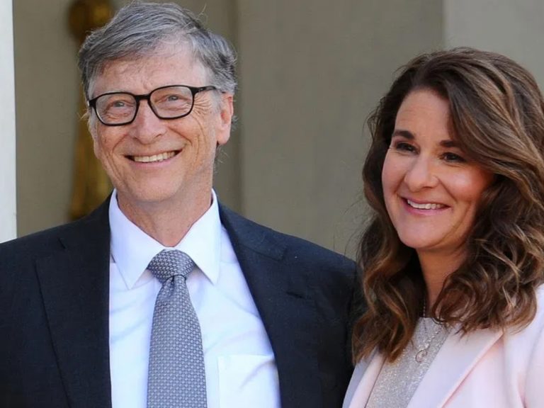 బిల్ గేట్స్ దంపతులు సంచలన నిర్ణయం: పెళ్ళైన 27 ఏళ్ల తర్వాత … 