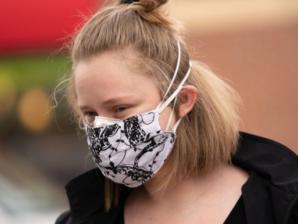 కరోనా నుంచి రక్షణ కోసం మాస్క్ ఇలా ధరించండి… 