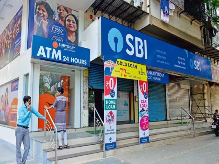 అలర్ట్ : మారిన బ్యాంకుల టైమింగ్స్.. ఉదయం 8 గంటల నుంచే ఇక