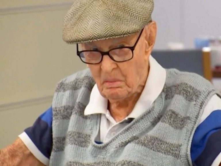 అంతకాలం జీవించడానికి కోడి మెదడే కారణమట…!!