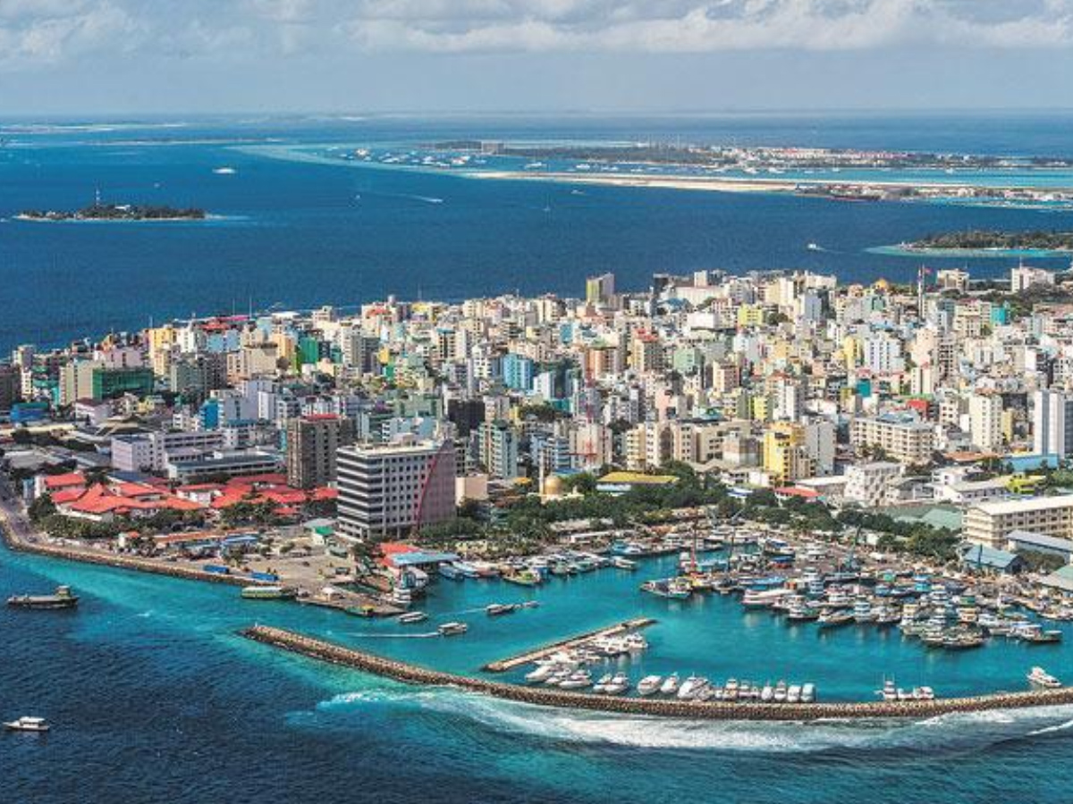 భార‌త ప‌ర్యాట‌కుల‌కు ఆ దేశంలోకి నో ఎంట్రీ…