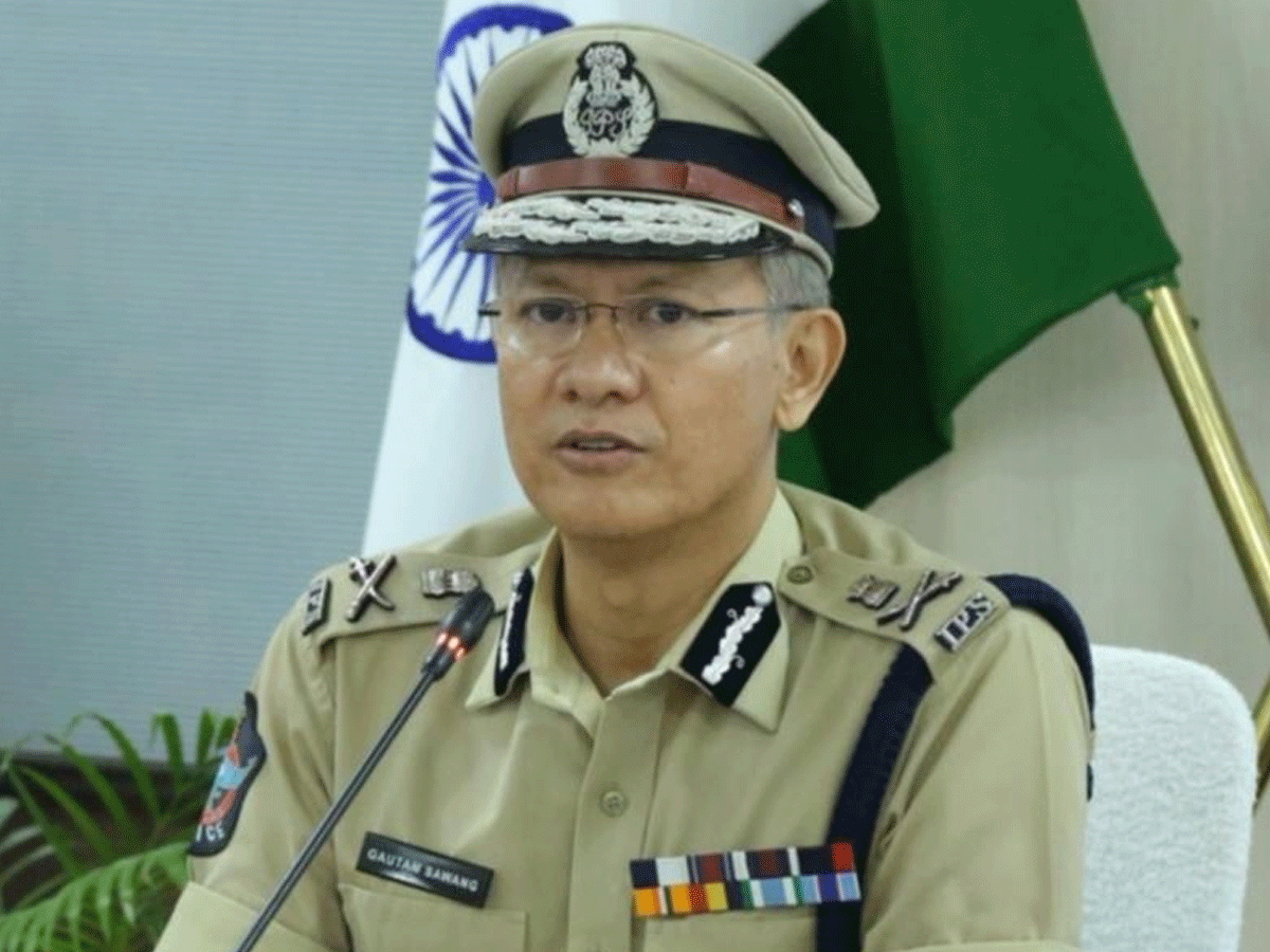 ఏపీ డీజీపీని వదలని సైబర్ నేరగాళ్లు…