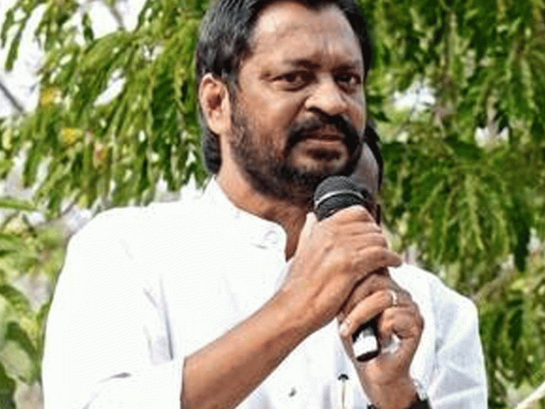 అనందయ్య విషయంలో సీఎంపై మెడిక‌ల్ మాఫియా ఒత్తిడి..!