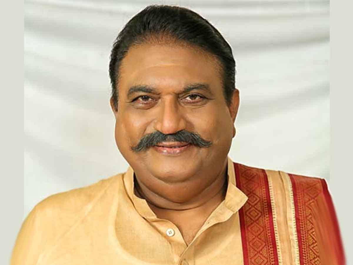 కామెడీ విలన్ గా జయప్రకాశ్ కు జేజేలు!