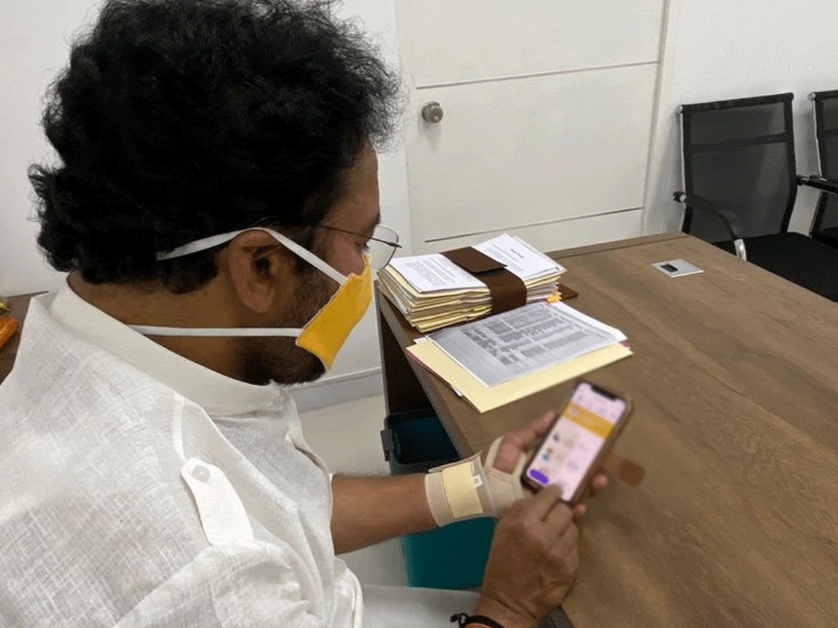 మానవత్వం చాటుకున్న కేంద్రమంత్రి