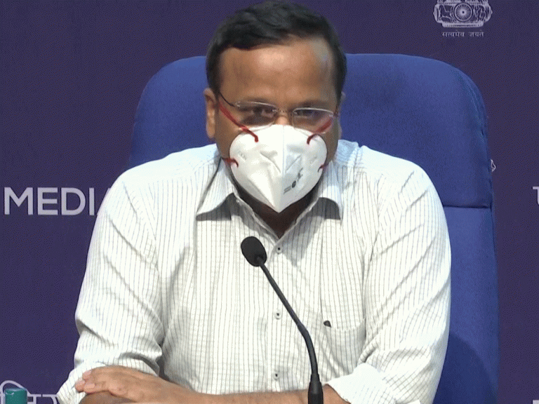 త‌గ్గుతున్న క‌రోనా కేసులు.. పెరుగుతోన్న రిక‌వ‌రీ రేటు-కేంద్రం