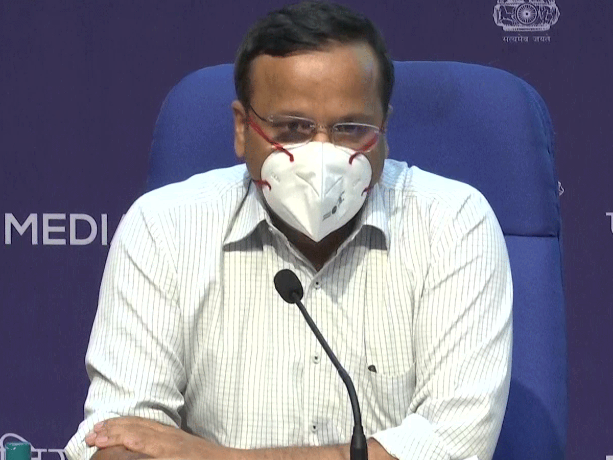 త‌గ్గుతున్న క‌రోనా కేసులు.. పెరుగుతోన్న రిక‌వ‌రీ రేటు-కేంద్రం