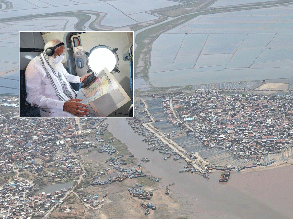 గుజ‌రాత్‌లో ప్ర‌ధాని మోడీ ఏరియ‌ల్ స‌ర్వే