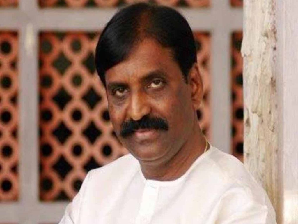 Actresses question ONV award to Vairamuthu