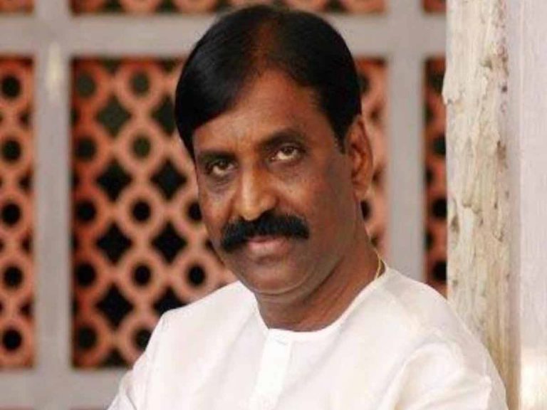 ఆయనకి అవార్డ్… ఆడవాళ్లు సీరియస్!