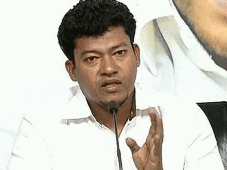 ఏపీలో జరుగుతున్న నీచ రాజకీయాలు దేశంలో మరెక్కడాలేవు…