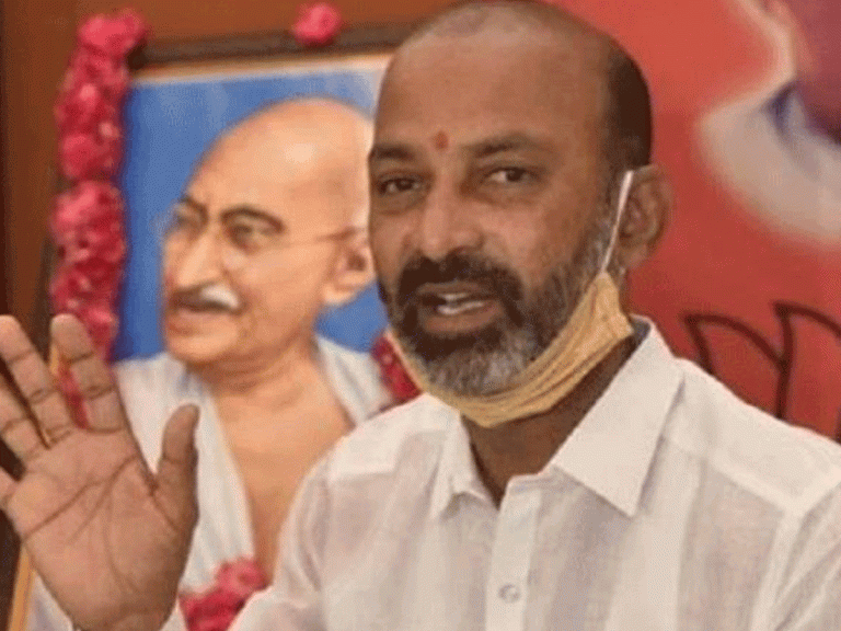 రేపు ఢిల్లీకి బండి సంజయ్…