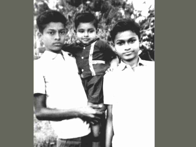 బ్రదర్స్ డేన చిరు బ్రదర్స్ ట్వీట్ వైరల్!