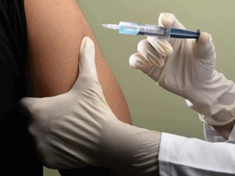 నేటి నుండి విదేశాలకు వెళ్లే విద్యార్థులకు వ్యాక్సినేషన్…