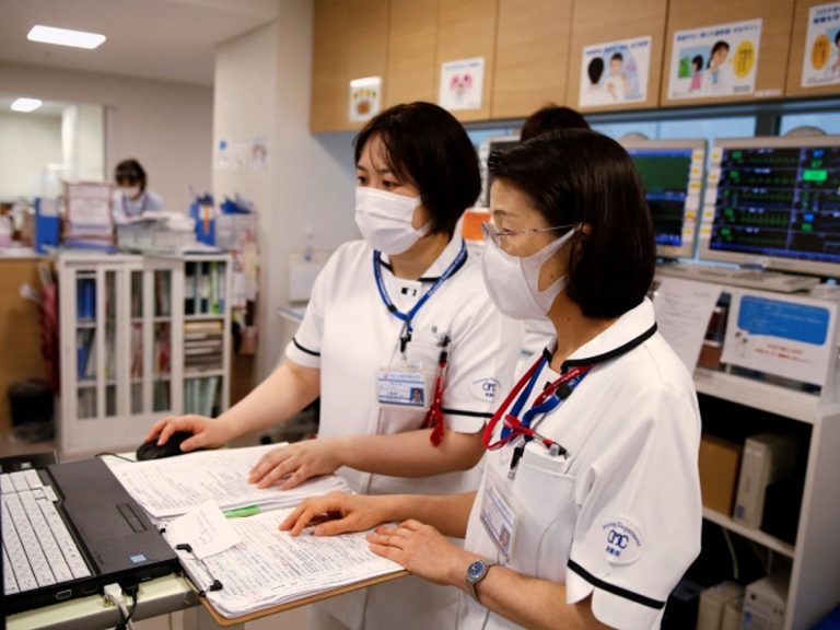 జపాన్‌లో కరోనా ఫోర్త్ వేవ్ విజృంభణ