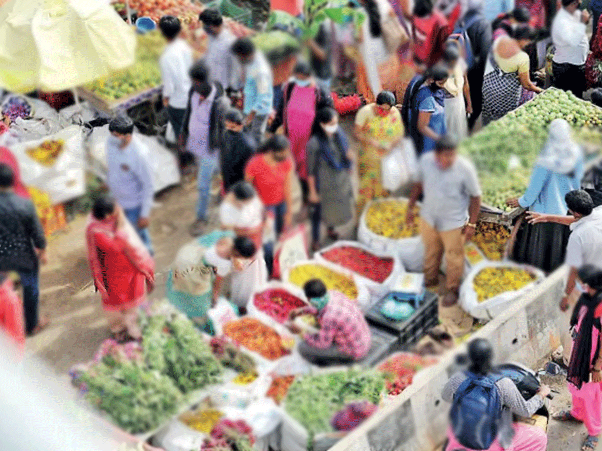 తెలంగాణలో కొనసాగుతున్న 6వ రోజు లాక్ డౌన్ సడలింపు