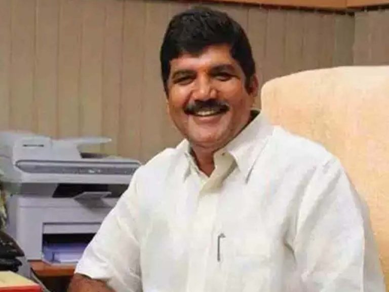 దూళిపాళ్ల నరేంద్ర కు బెయిల్ మంజూరు..