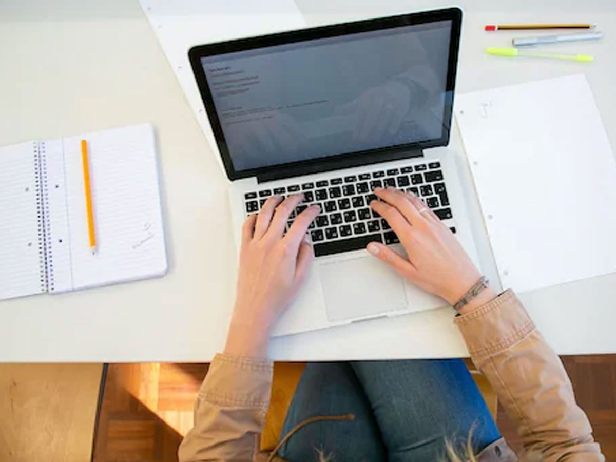 అర్ధరాత్రి నుంచి మనీ ట్రాన్సాక్షన్ బంద్