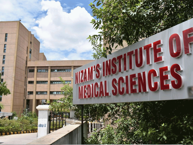 NIMS : స్టాప్ అండ్ కాంట్రాక్ట్ నర్సుల ఆందోళన.. ఎందుకంటే..?