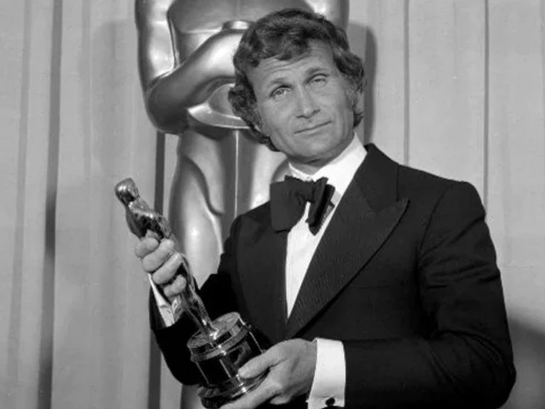 తుది శ్వాస విడిచిన హాలీవుడ్ నిర్మాత, ఆస్కార్ విన్నర్ హెల్ మ్యాన్…