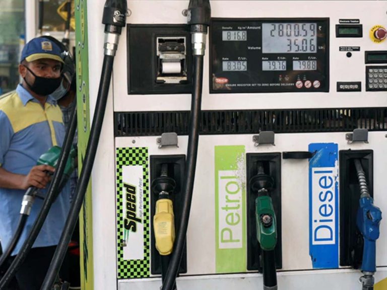 వాహనదారులపై పిడుగు : మరోసారి పెరిగిన పెట్రోల్ ధరలు