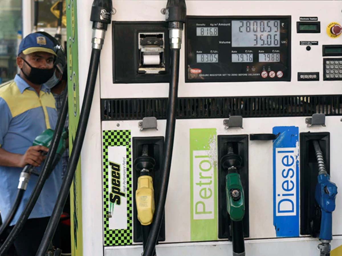 వాహనదారులపై పిడుగు : మరోసారి పెరిగిన పెట్రోల్ ధరలు