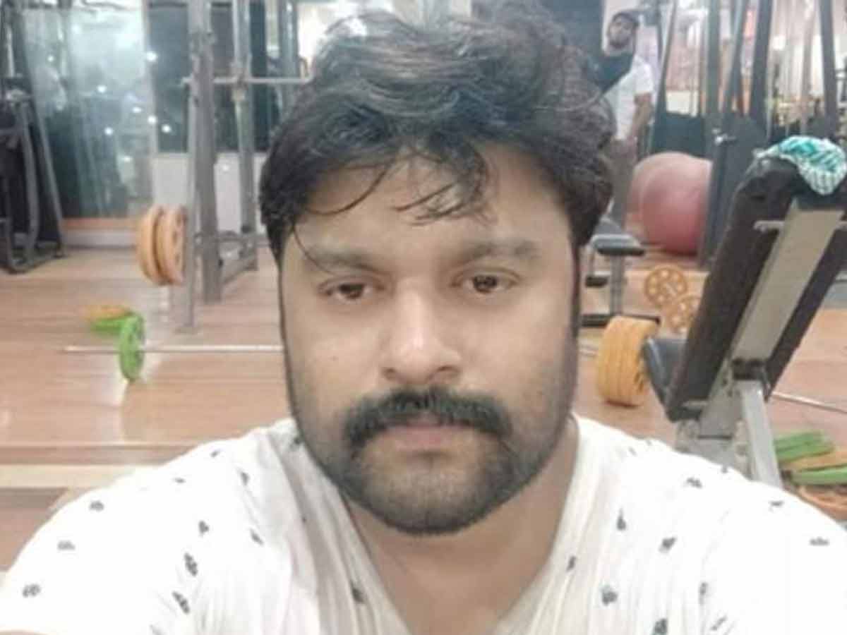 కరోనాతో ‘శ్రీకారం’ కో డైరెక్టర్ కన్నుమూత