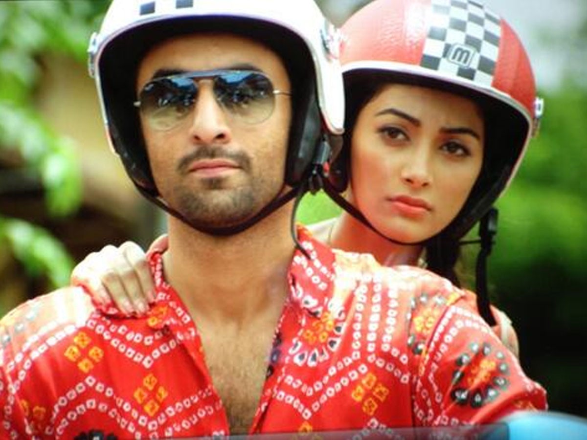 రణవీర్ సింగ్ ను ఆ రెండు అడుగుతానంటున్న పూజాహెగ్డే!