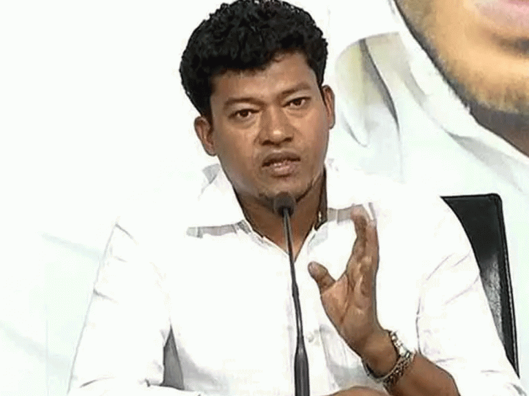 లోకేష్ ఒళ్లు దగ్గర పెట్టుకొని మాట్లాడాలి…