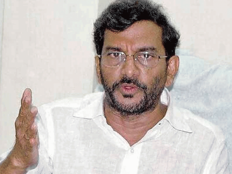 ఆనందయ్య మందు చారిత్రాత్మక ఘటనగా మారింది…