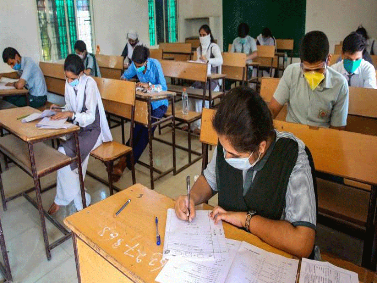 స్కూళ్ల రీఓపెన్..? క్లారిటీ ఇచ్చిన పాఠశాల విద్యాశాఖ