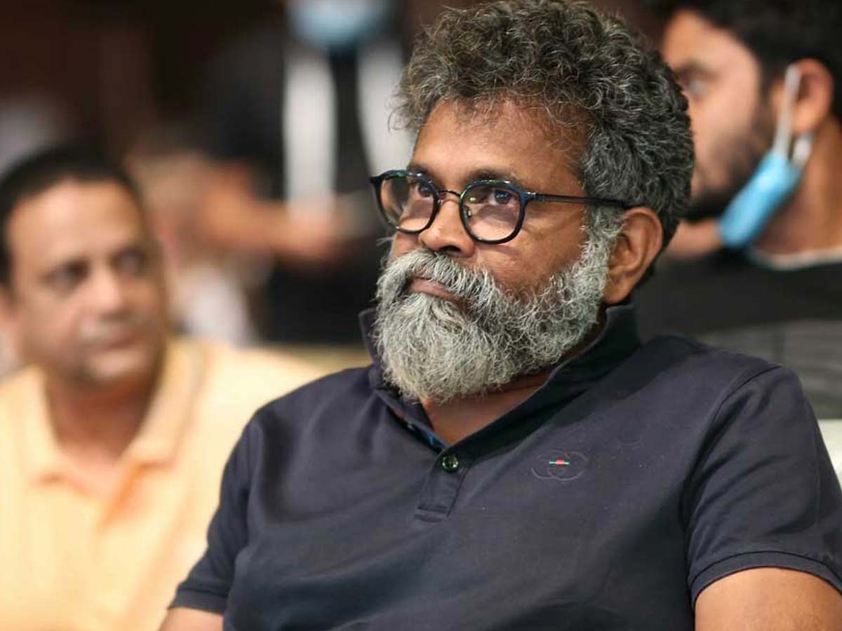 దర్శకుడు సుకుమార్‌కు మాజీ ఎంపీ ఫోన్..