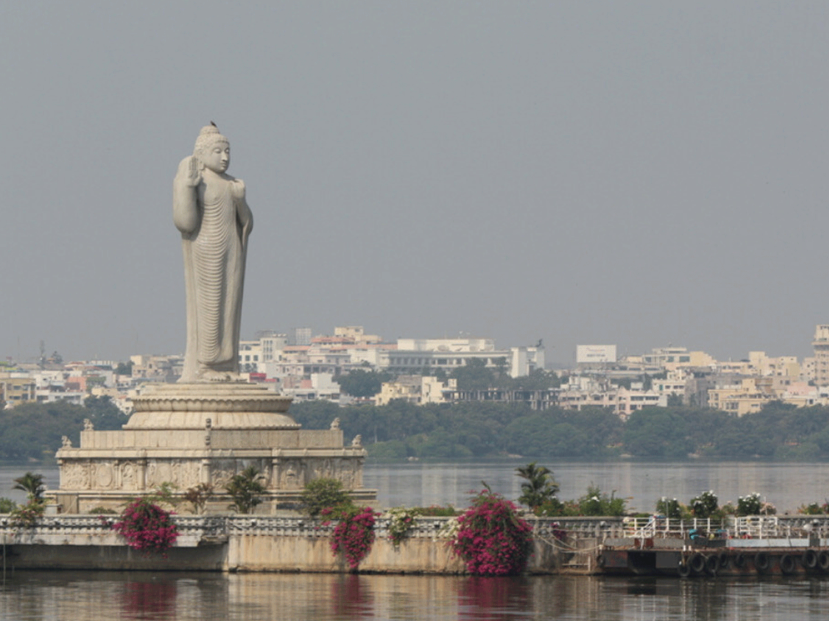 తెలకపల్లి రవి : అంబులెన్స్ వివాదం తెచ్చిన ప్రశ్న! ఉమ్మడి రాజధాని ఇంకా ఉన్నట్టా, లేనట్టా..?