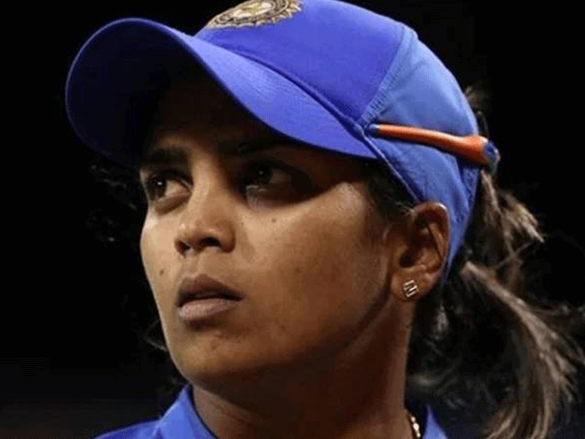 కరోనాతో భారత క్రికెటర్ సోదరి మృతి…