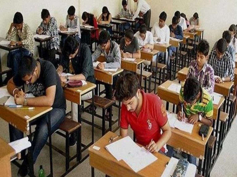 తెలంగాణ‌లో సెకండ్ ఇయ‌ర్ పరీక్ష‌లు ర‌ద్దు…