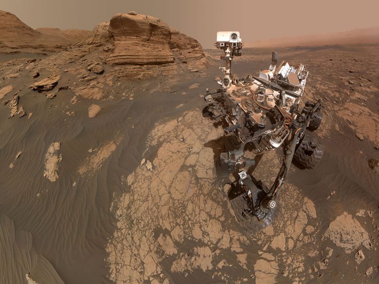 కిలో మ‌ట్టి రూ.900 కోట్లు…