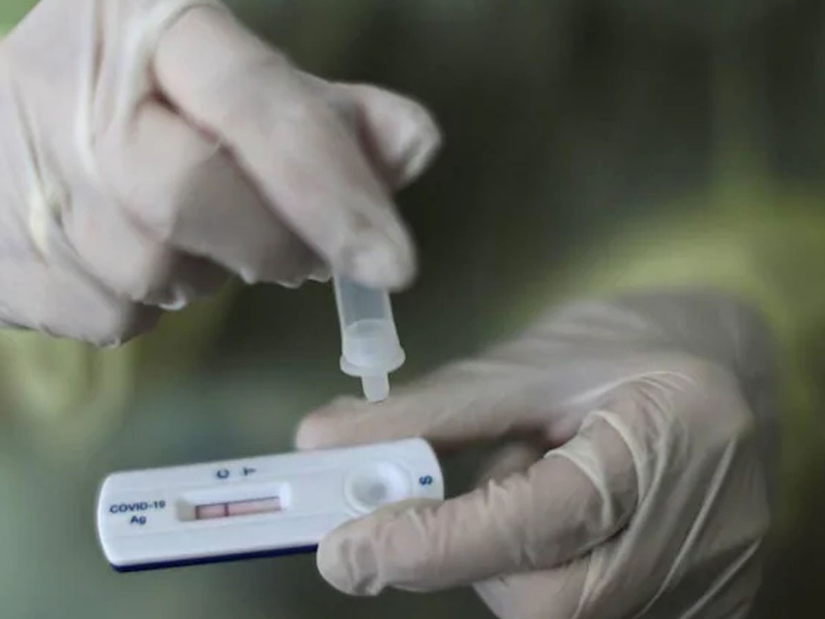 షాకిస్తున్న క‌రోనాః ఒకే మ‌హిళ‌లో 32 మ్యూటేష‌న్లు…